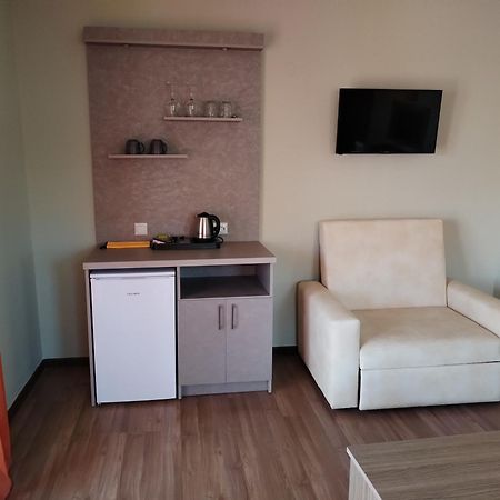 Garden Aparthotel Лименария Екстериор снимка