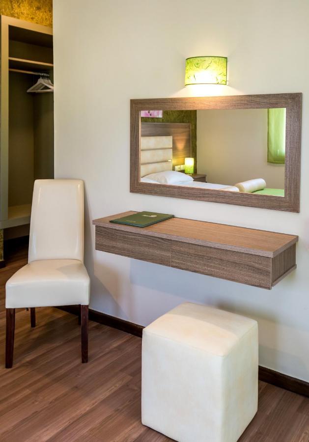 Garden Aparthotel Лименария Екстериор снимка