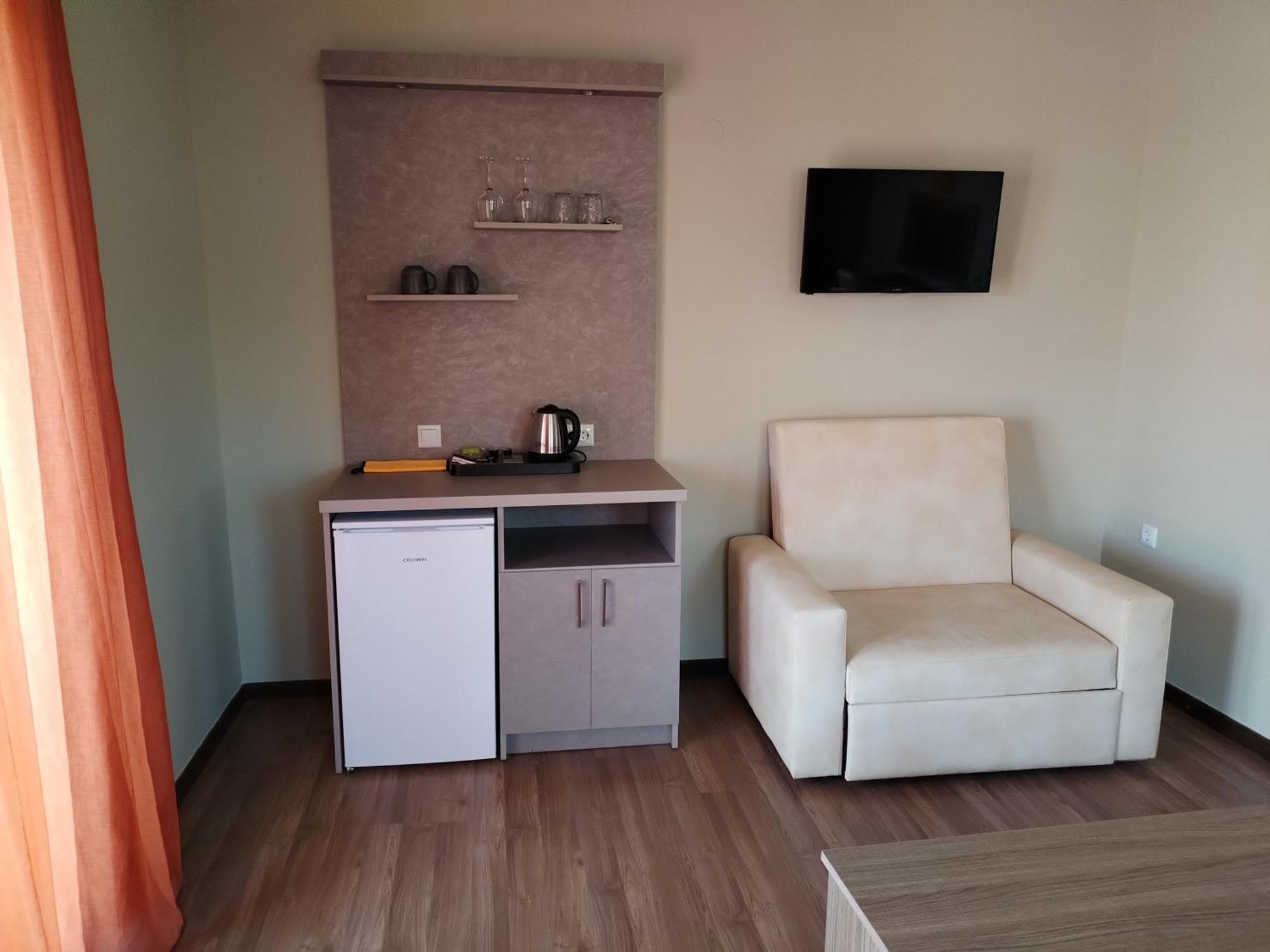Garden Aparthotel Лименария Екстериор снимка