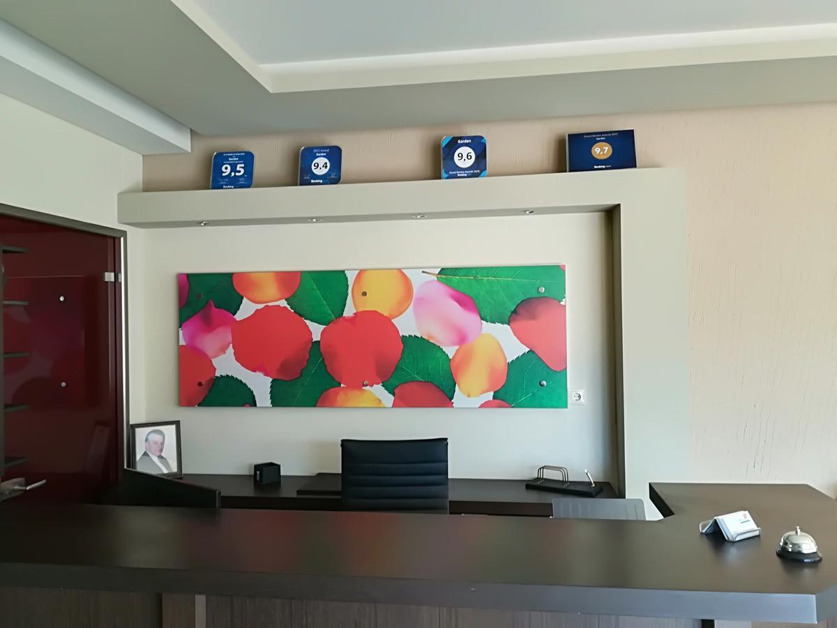 Garden Aparthotel Лименария Екстериор снимка