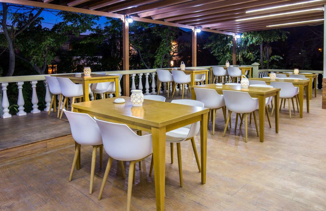 Garden Aparthotel Лименария Екстериор снимка